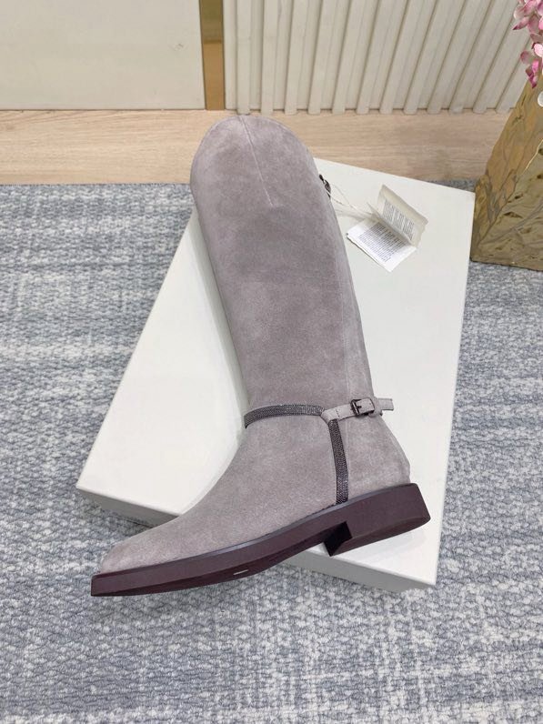 Сапоги женские фото 3