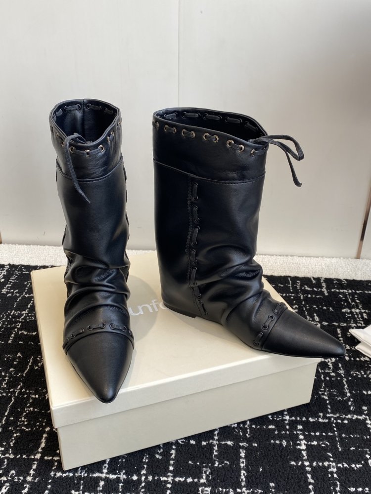 Чоботи жіночі фото 3