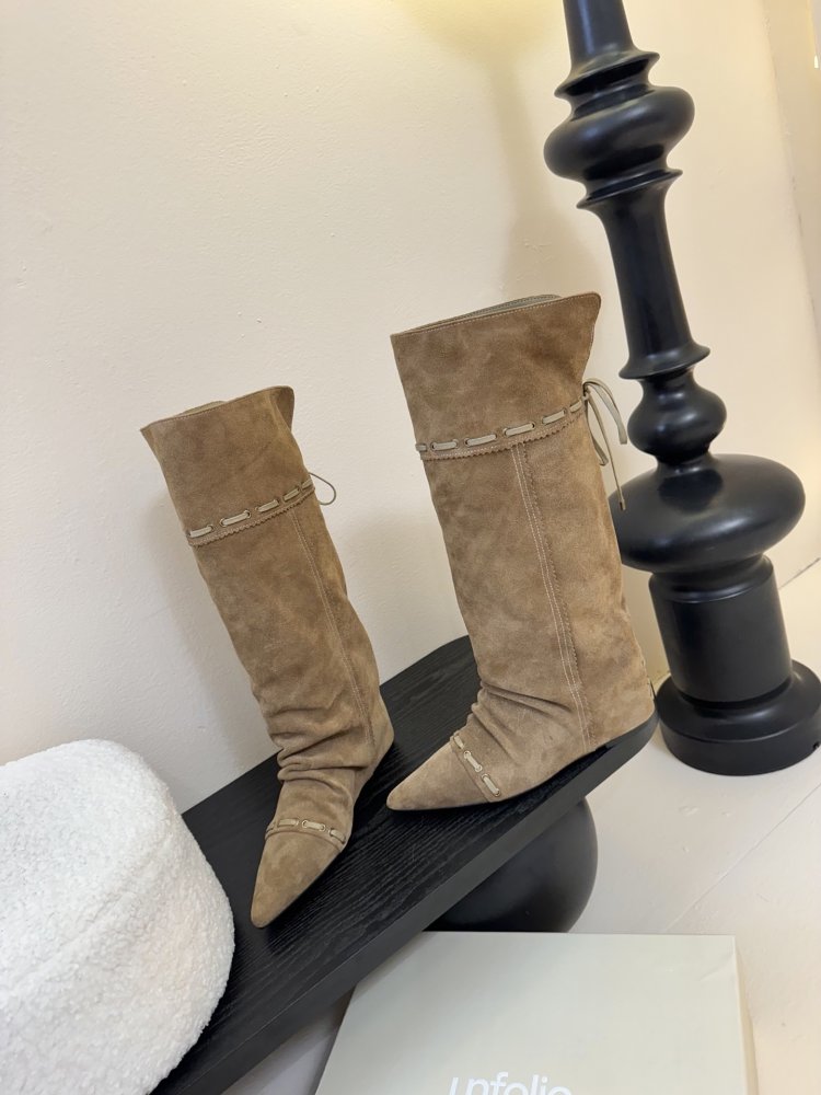 Чоботи жіночі фото 3