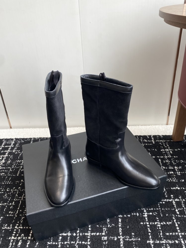 Boots women's фото 3