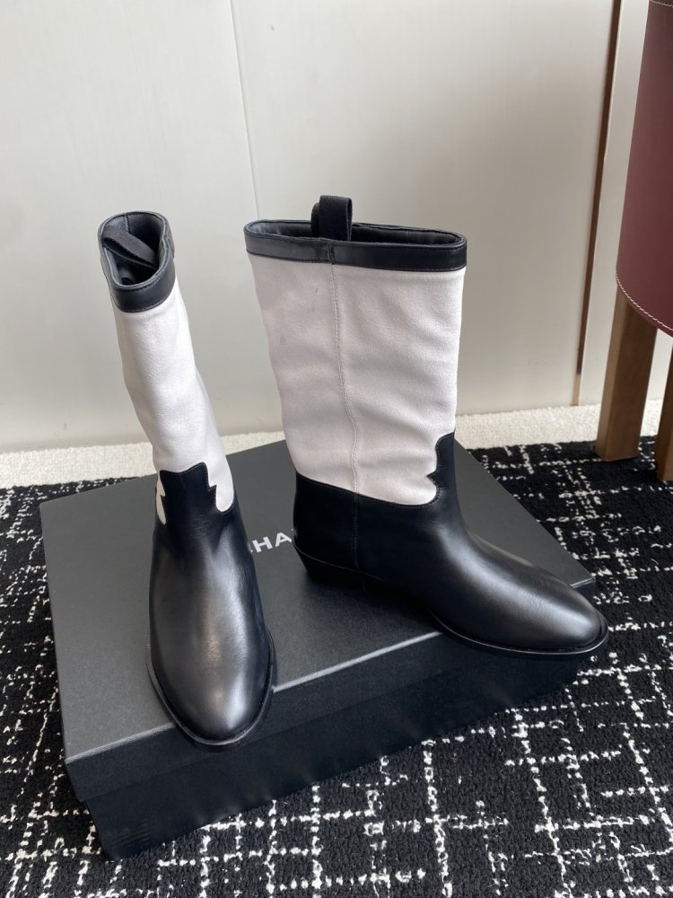 Сапоги женские фото 3