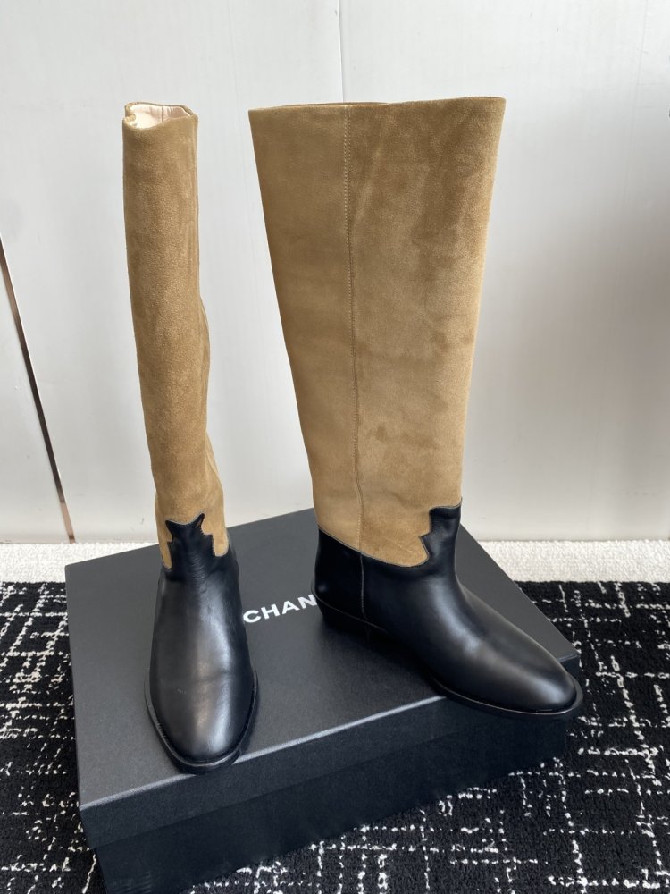 Сапоги женские фото 3