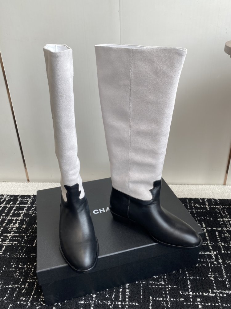 Boots women's фото 3