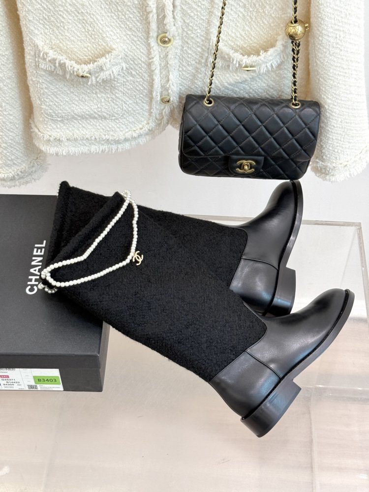 Boots women's фото 3