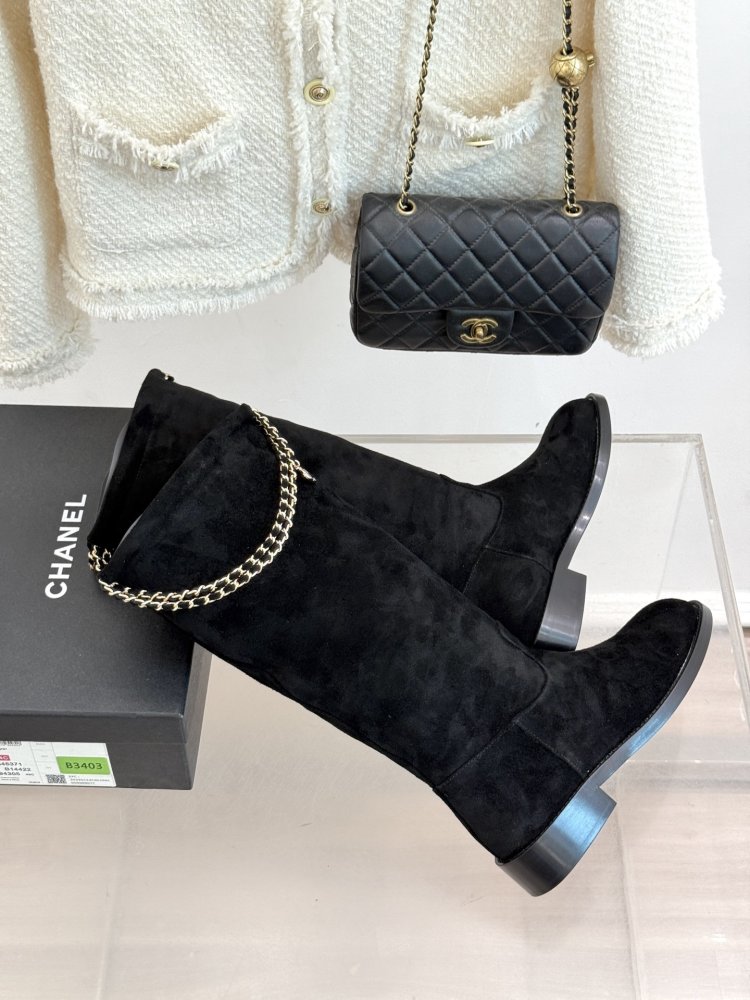 Чоботи жіночі фото 3