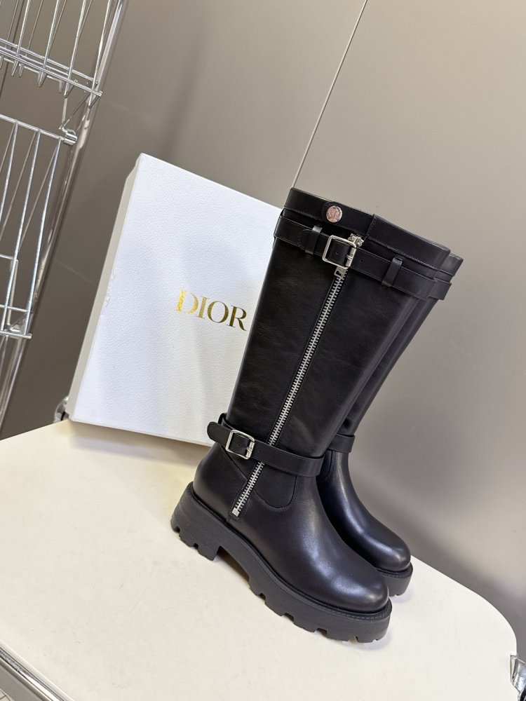 Чоботи жіночі фото 3