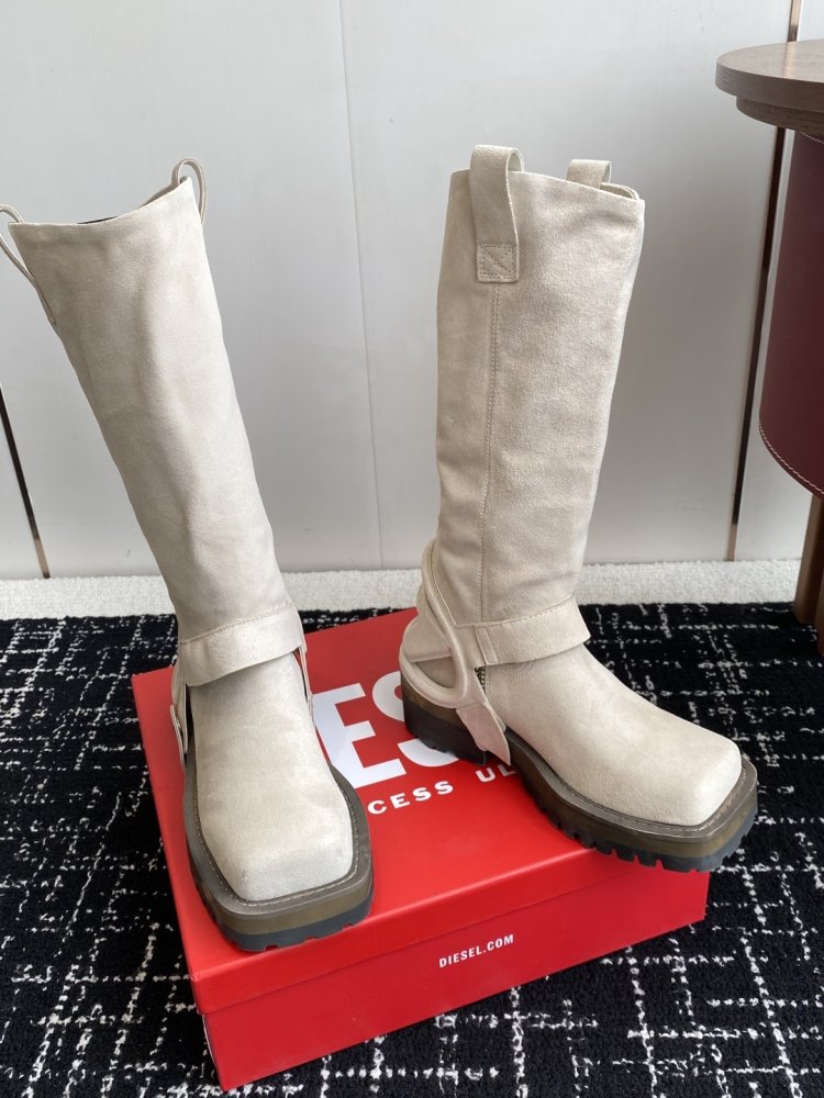 Чоботи жіночі фото 3