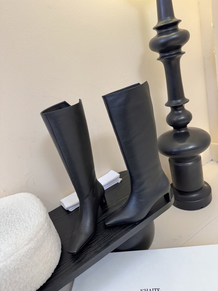 Чоботи жіночі фото 3