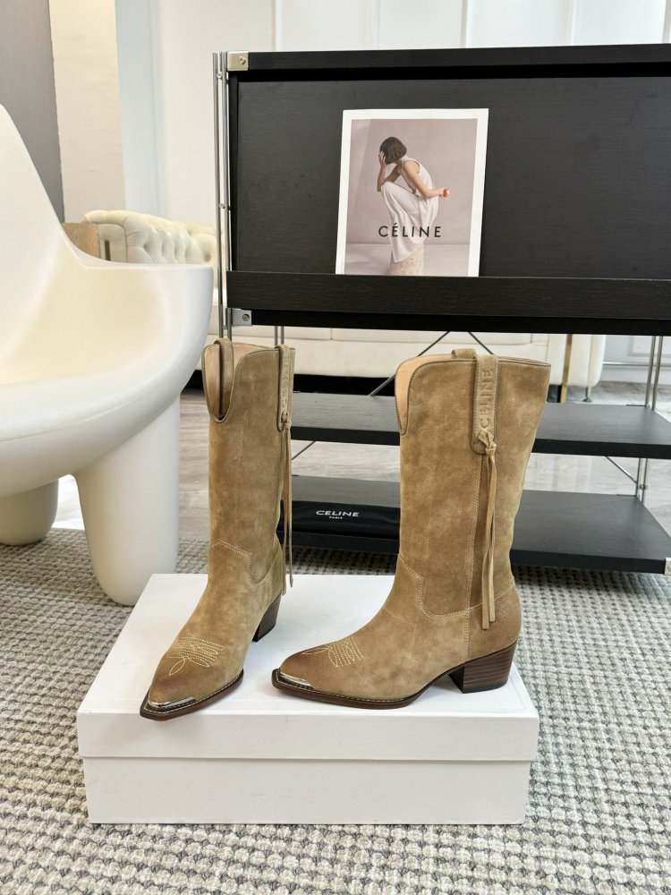 Boots women's фото 3