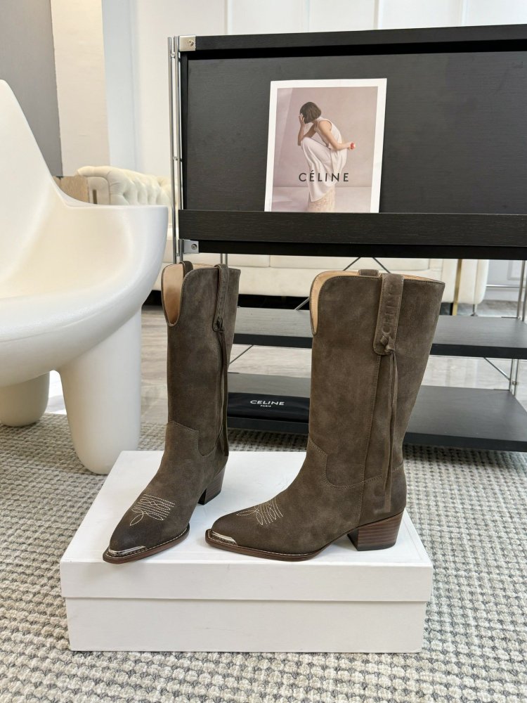 Чоботи жіночі фото 3