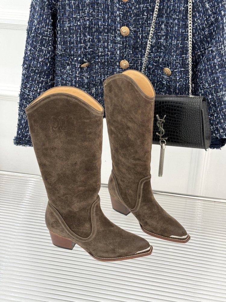 Чоботи жіночі фото 3