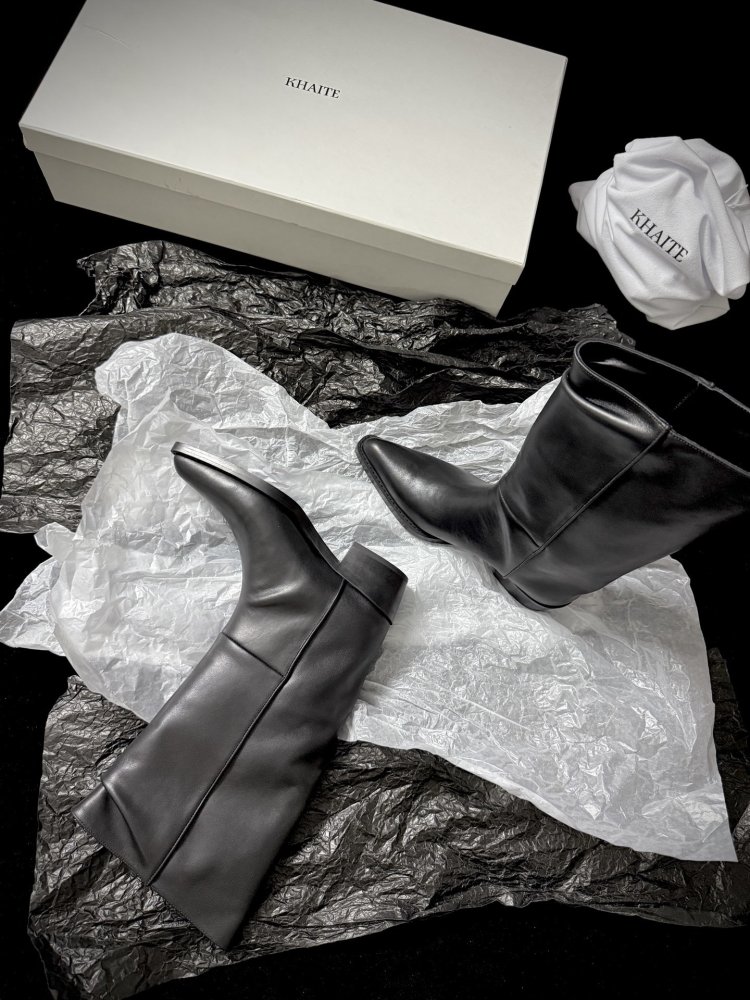 Сапоги женские фото 3