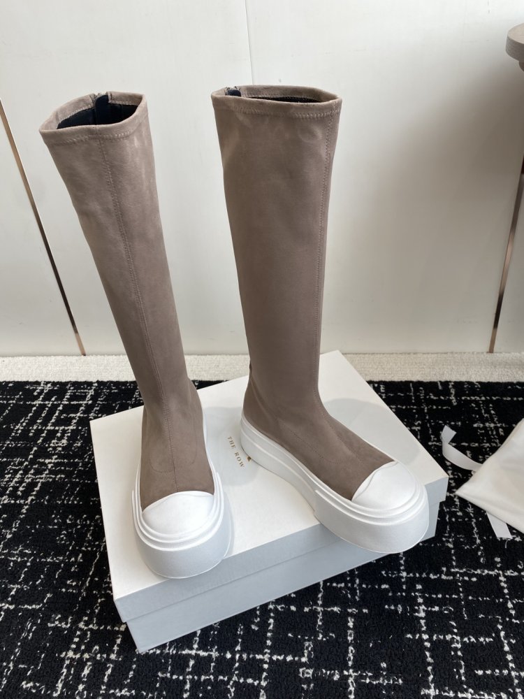 Сапоги женские фото 3