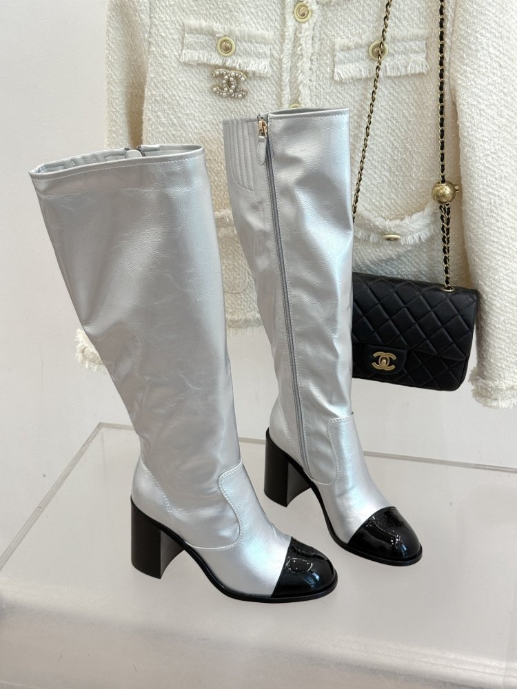 Сапоги женские фото 3