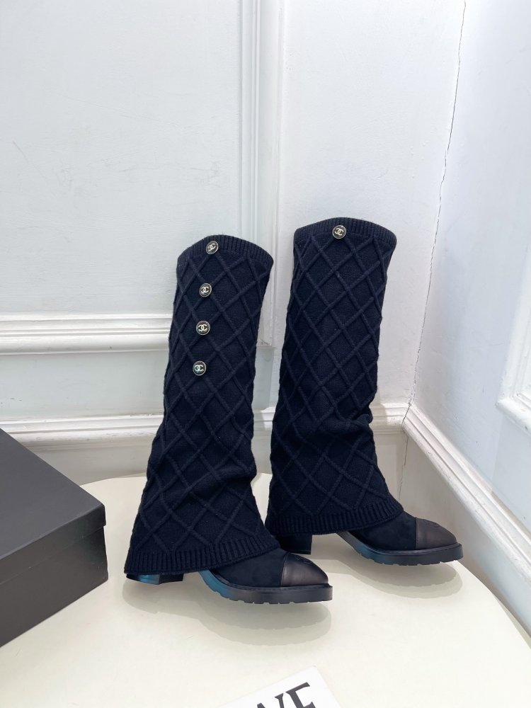 Сапоги женские фото 3