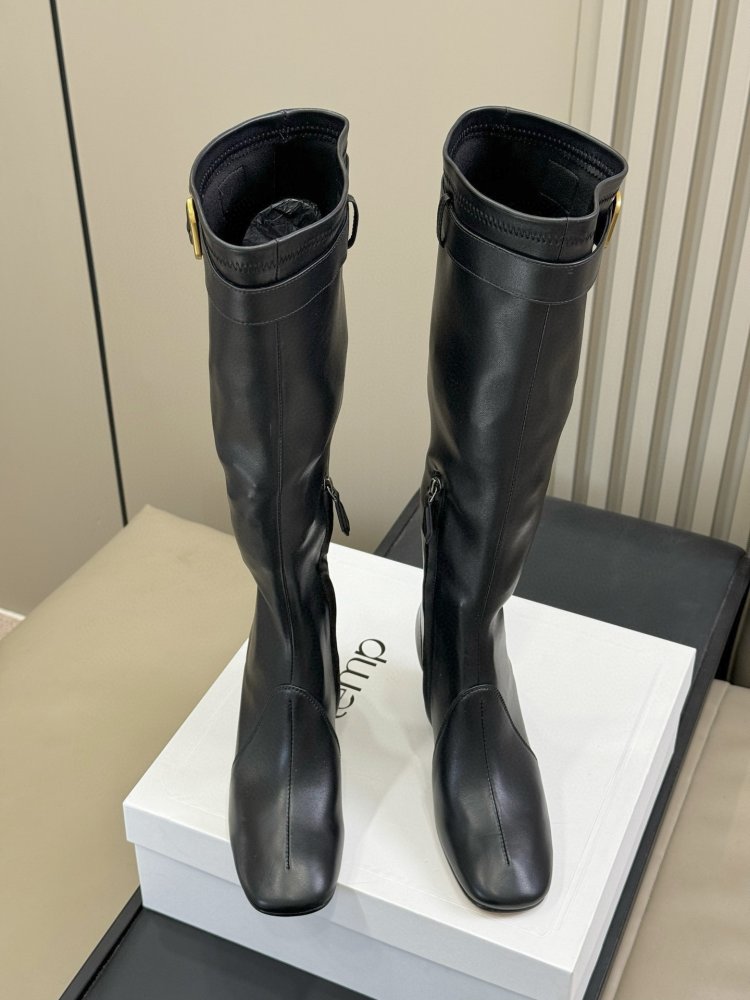 Сапоги женские фото 3