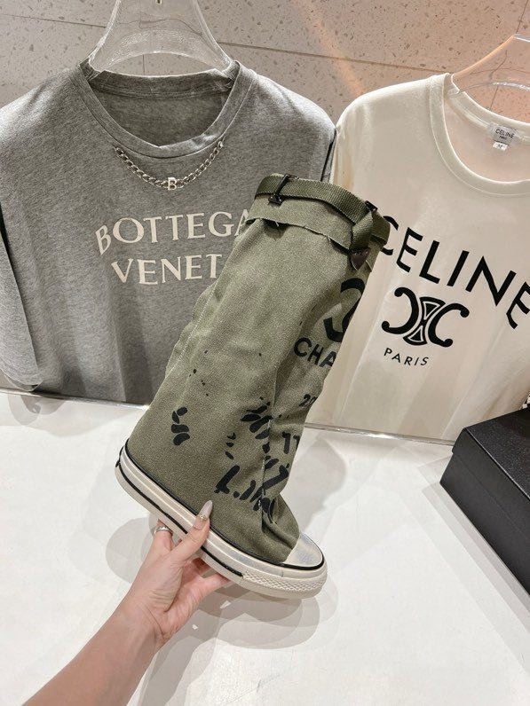 Чоботи жіночі фото 3