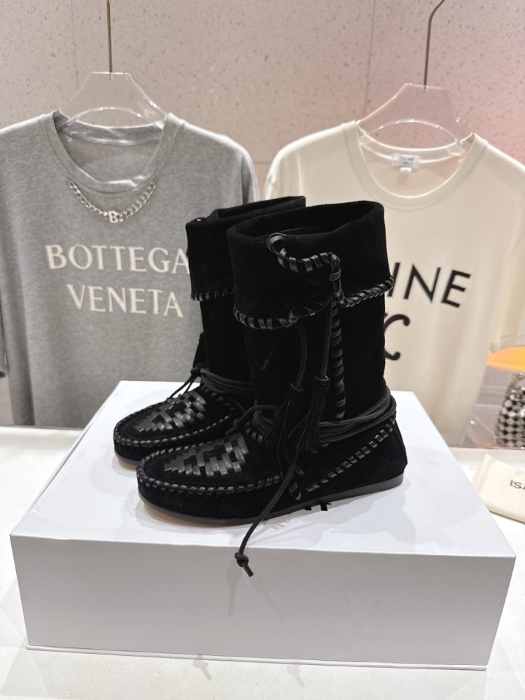 Сапоги женские фото 3