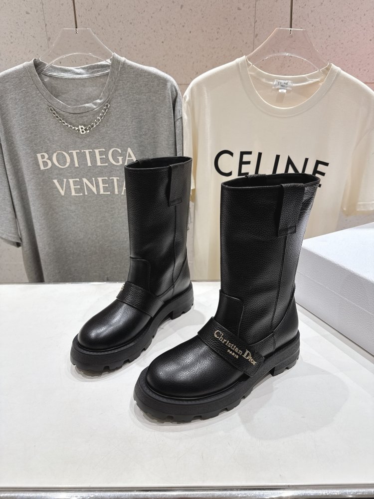 Чоботи жіночі фото 3