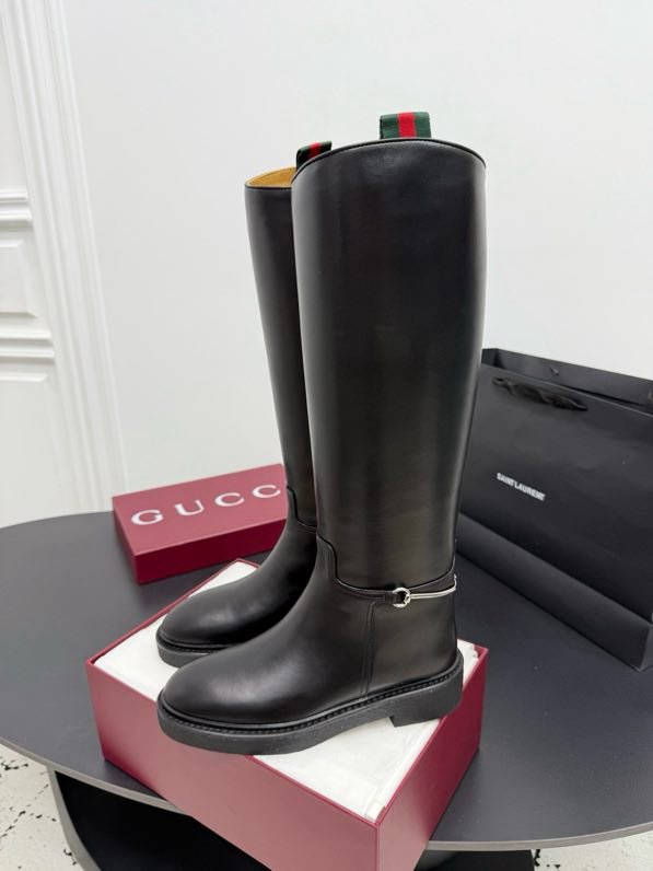 Чоботи жіночі фото 3