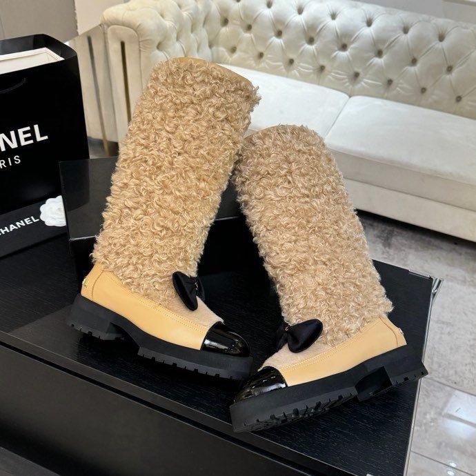 Сапоги женские фото 3