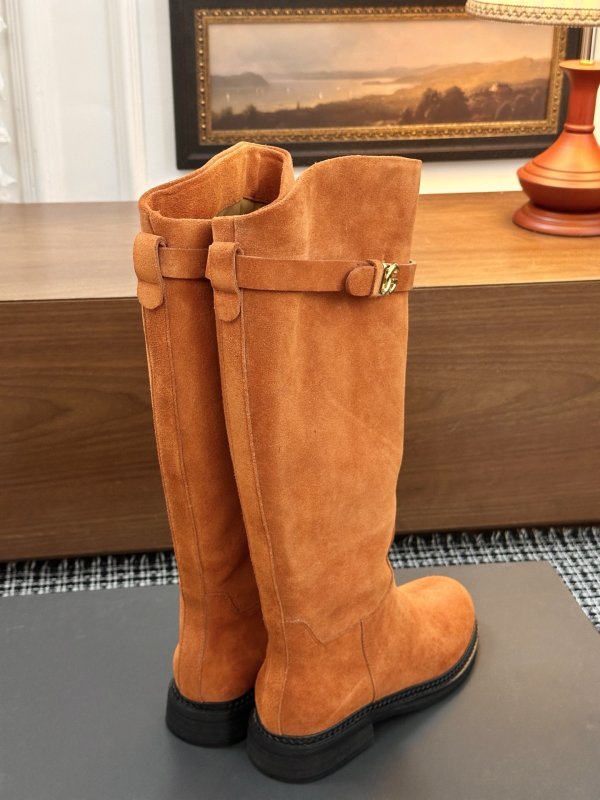 Сапоги женские фото 3