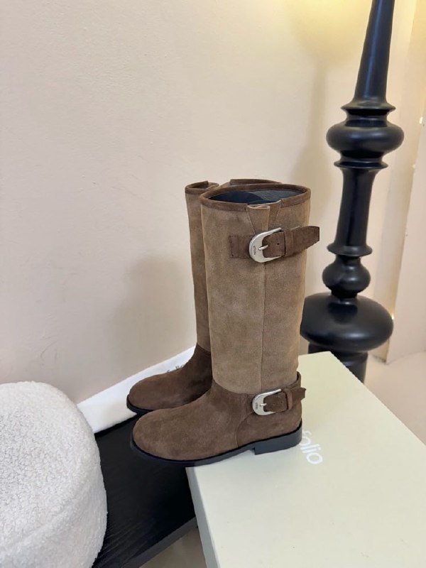 Boots women's фото 4