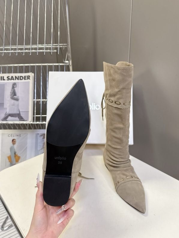 Сапоги женские фото 4