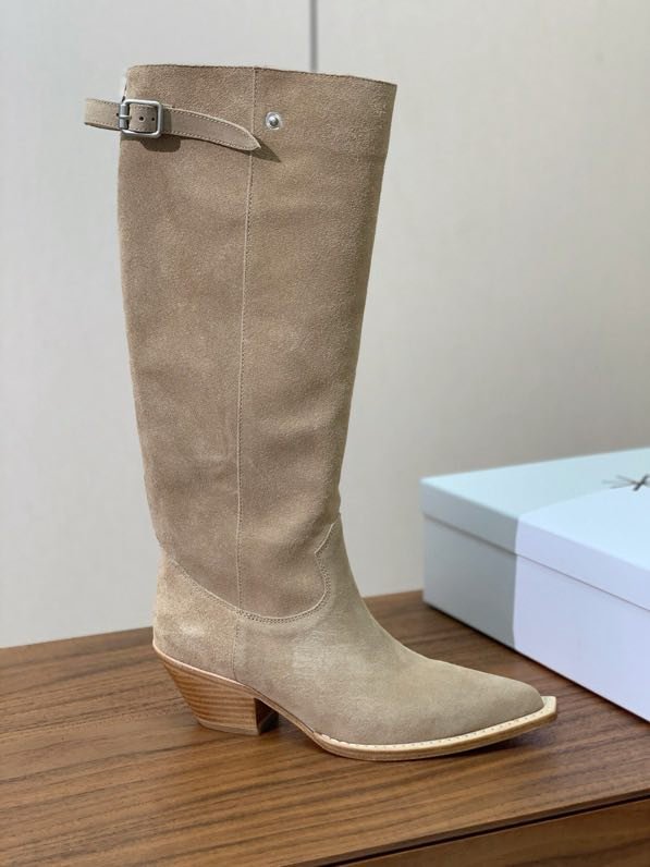 Boots women's фото 4