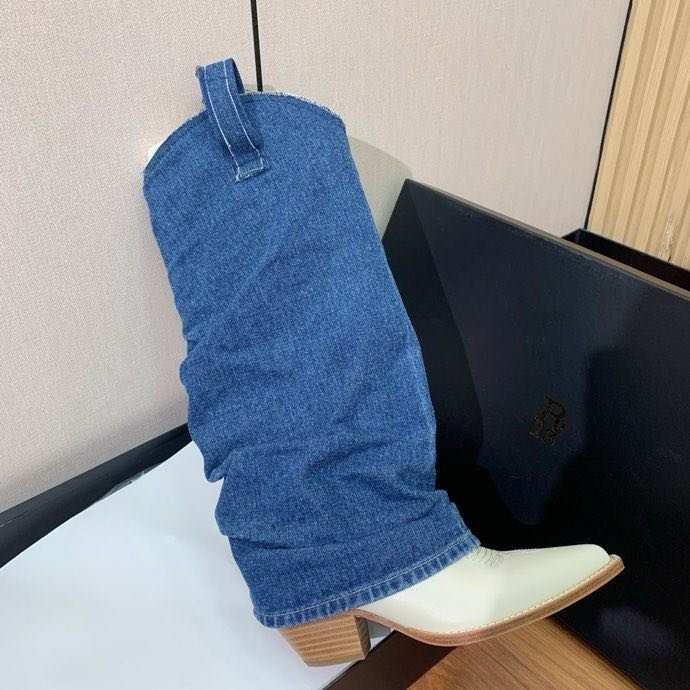 Сапоги женские фото 4