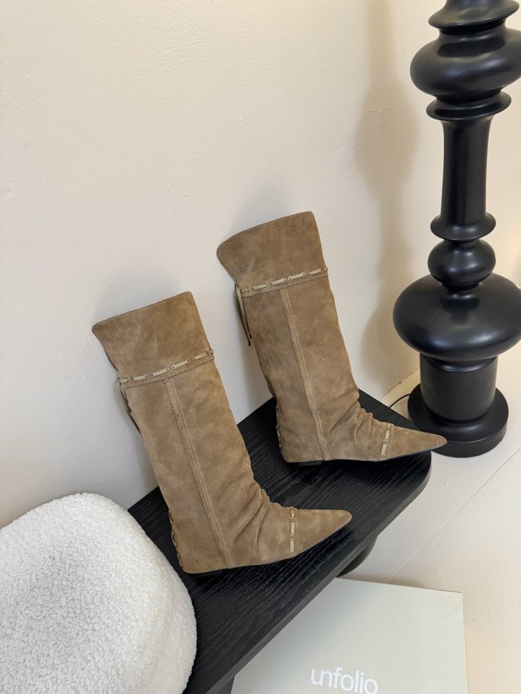 Чоботи жіночі фото 4