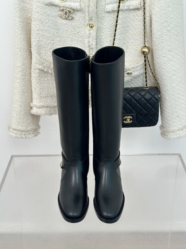 Чоботи жіночі фото 4