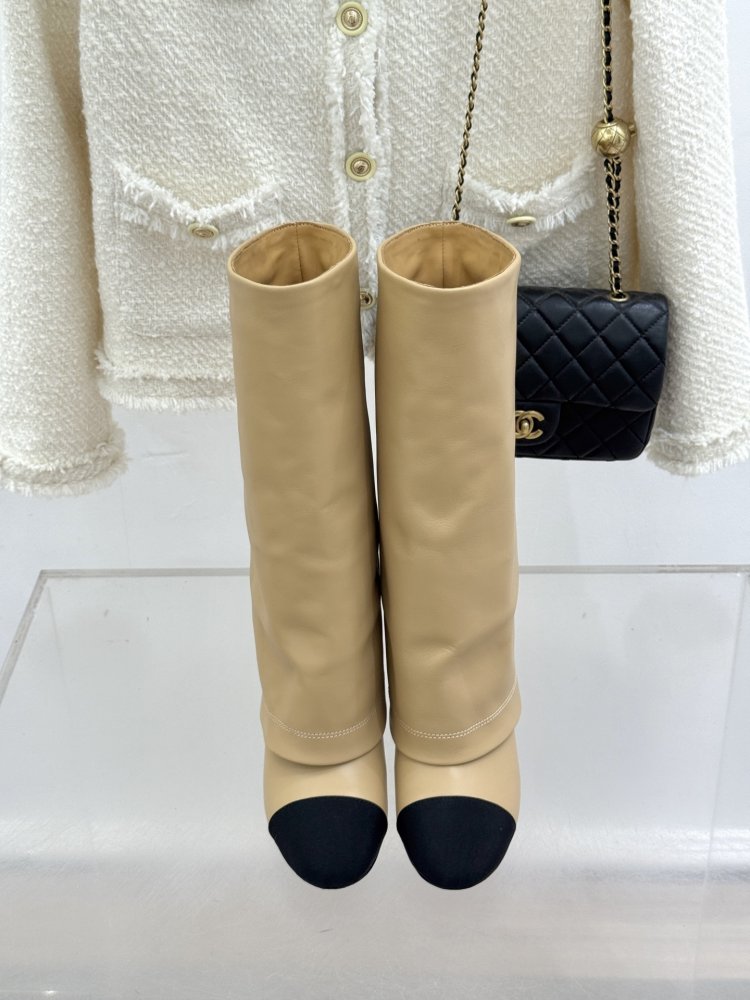 Boots women's фото 4