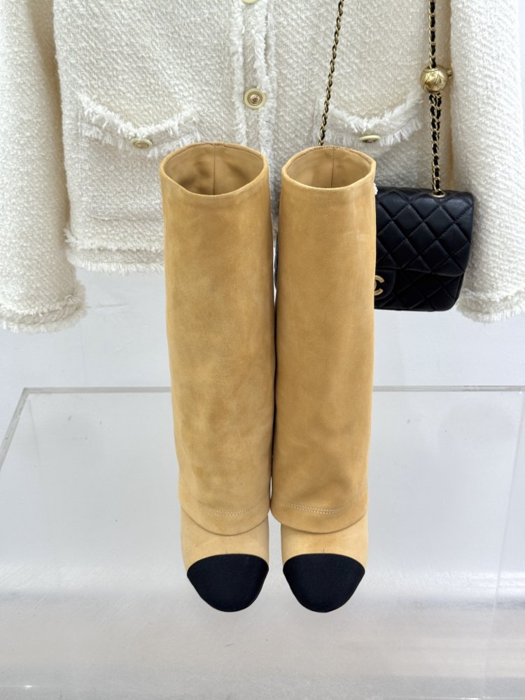 Boots women's фото 4