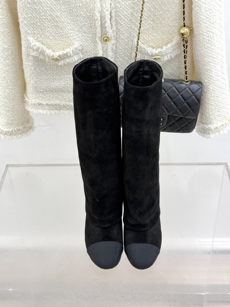 Чоботи жіночі фото 4