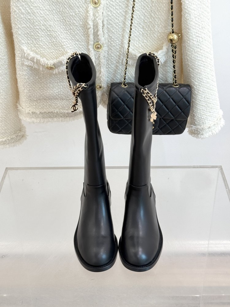 Boots women's фото 4