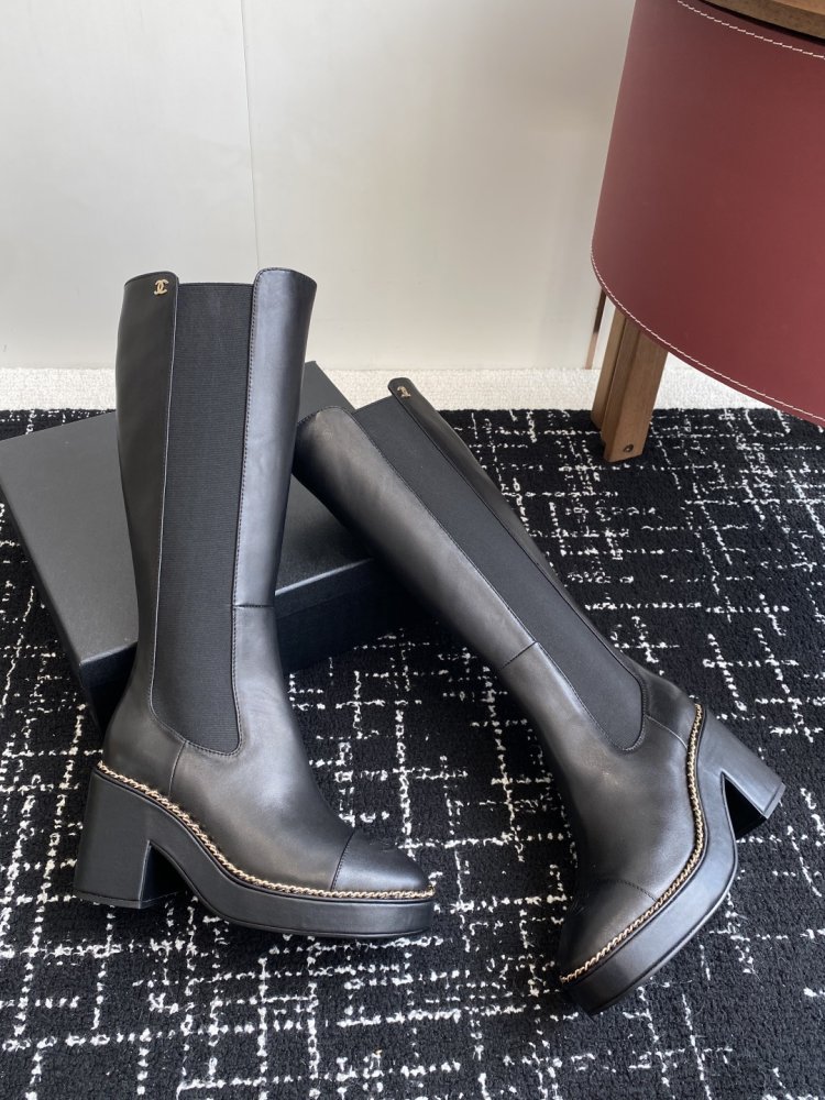 Чоботи жіночі фото 4