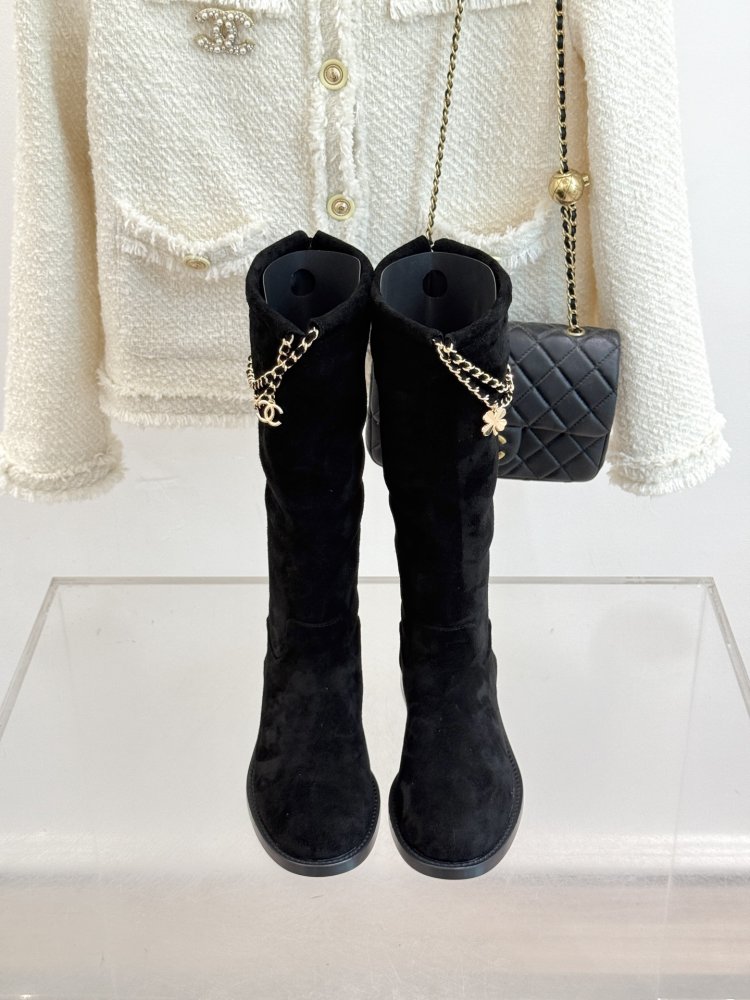 Чоботи жіночі фото 4