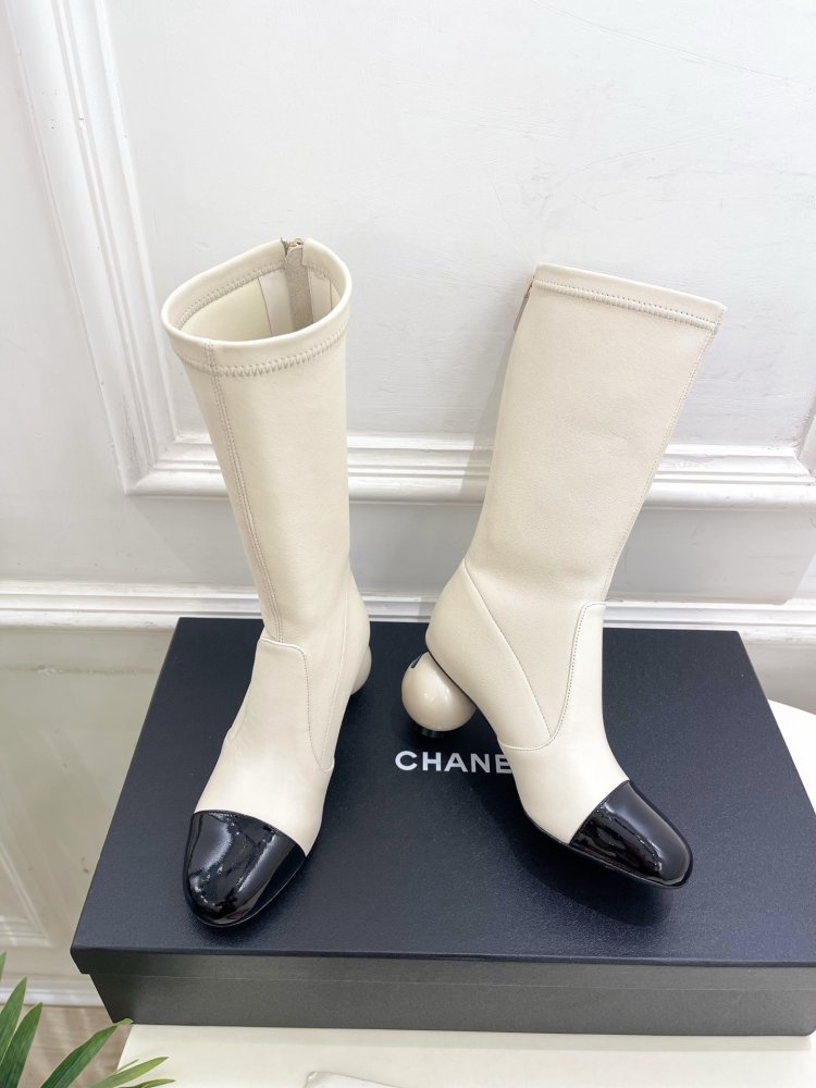 Чоботи жіночі фото 4