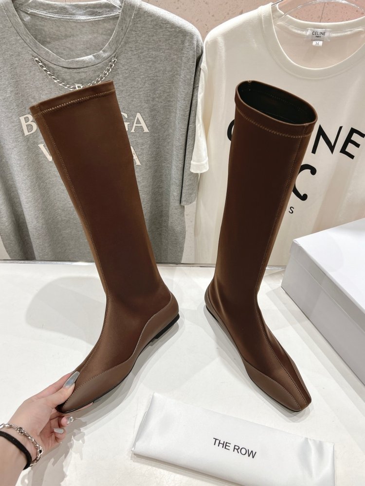 Чоботи жіночі фото 4