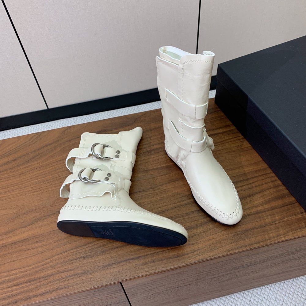 Сапоги женские фото 4