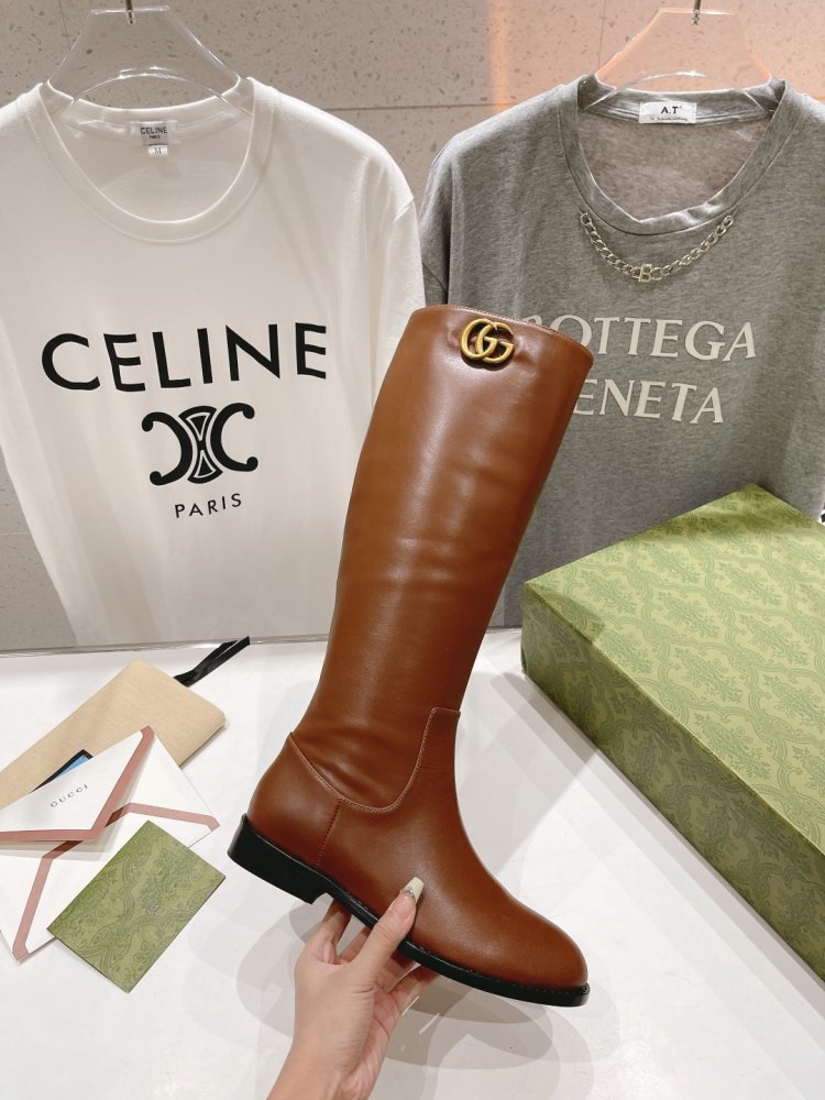 Сапоги женские фото 4