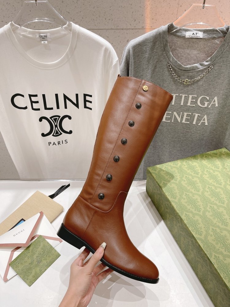 Чоботи жіночі фото 4