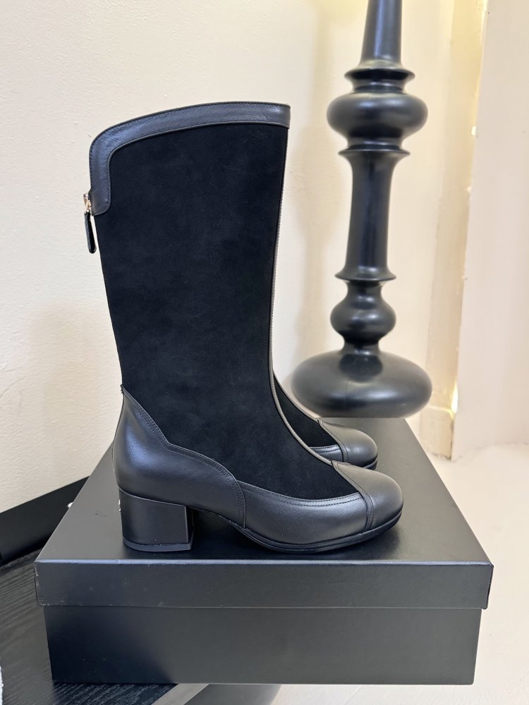 Чоботи жіночі фото 4