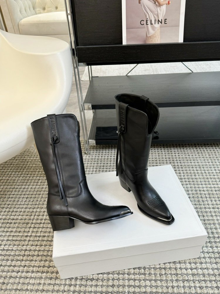 Чоботи жіночі фото 4