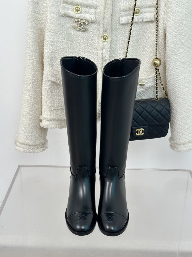 Чоботи жіночі фото 4