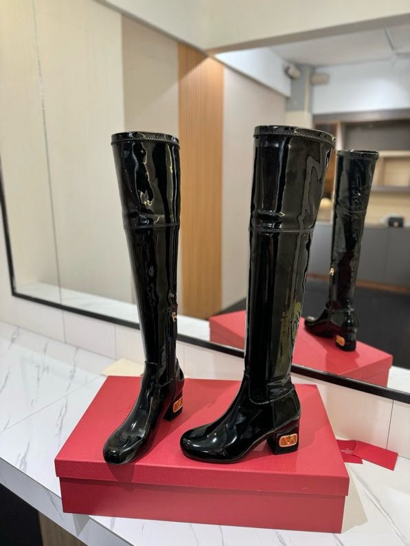 Boots women's фото 4