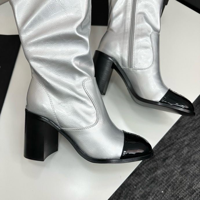 Чоботи жіночі фото 4