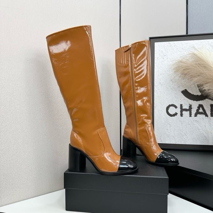 Сапоги женские фото 4