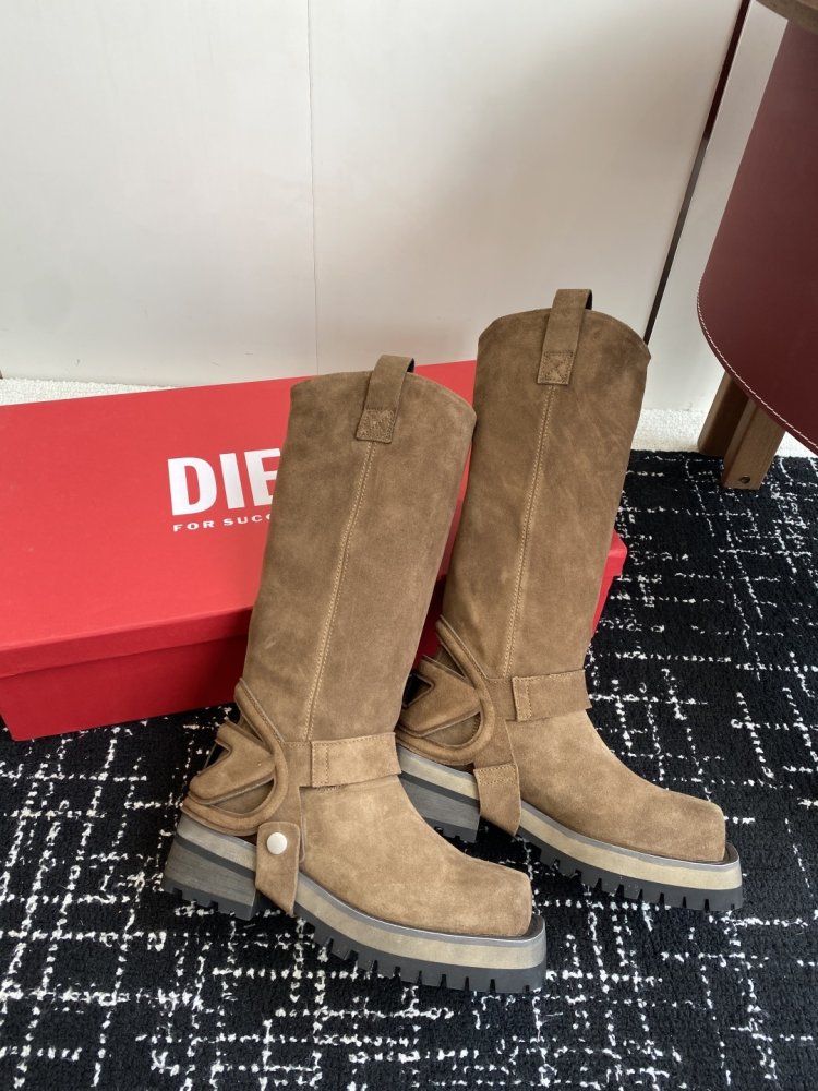 Сапоги женские фото 4